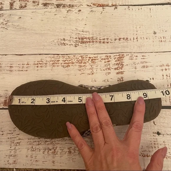 TEVA Women’s Size 7 Cork Houndstooth Flip Flops Sandals Summer Slip on shoe - Picture 11 of 11